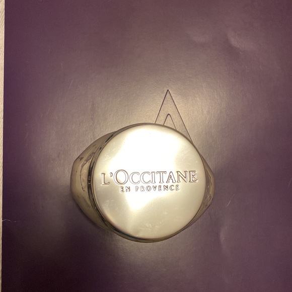 L’Occitane - Picture 2 of 2